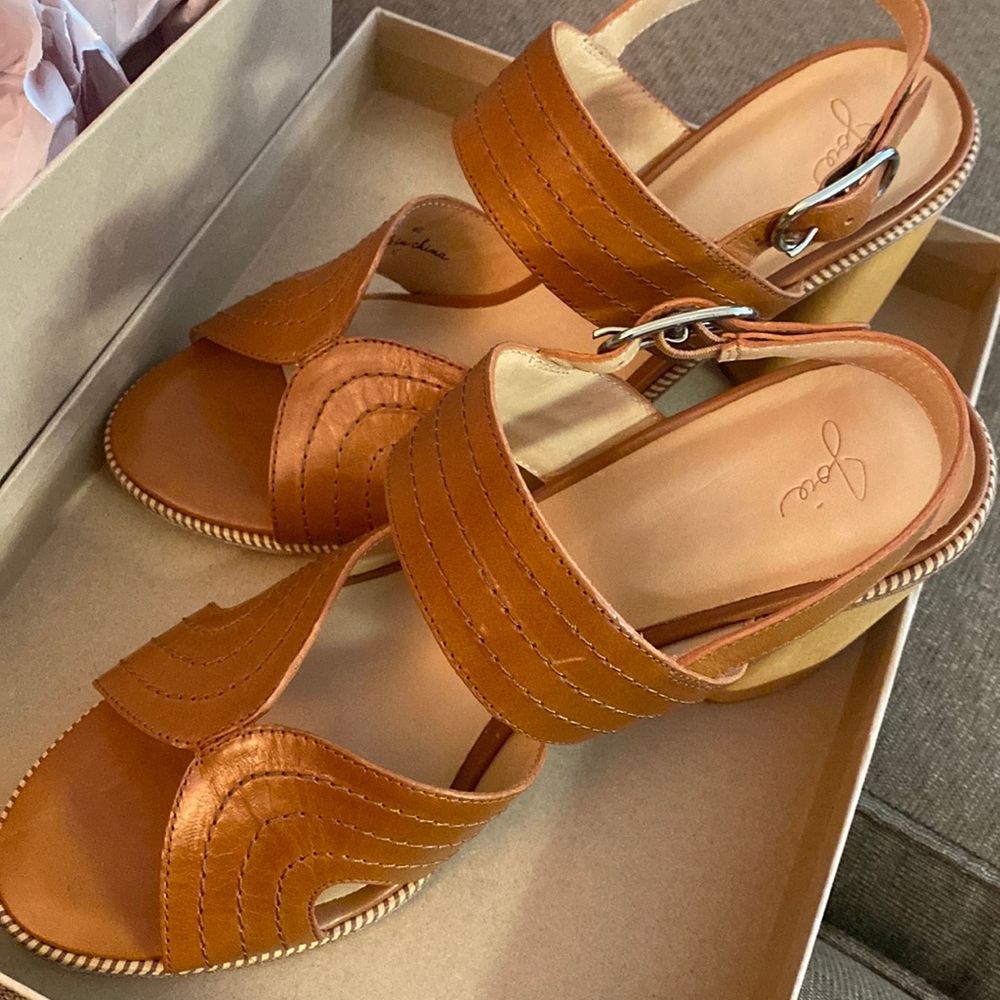 Joie sandal